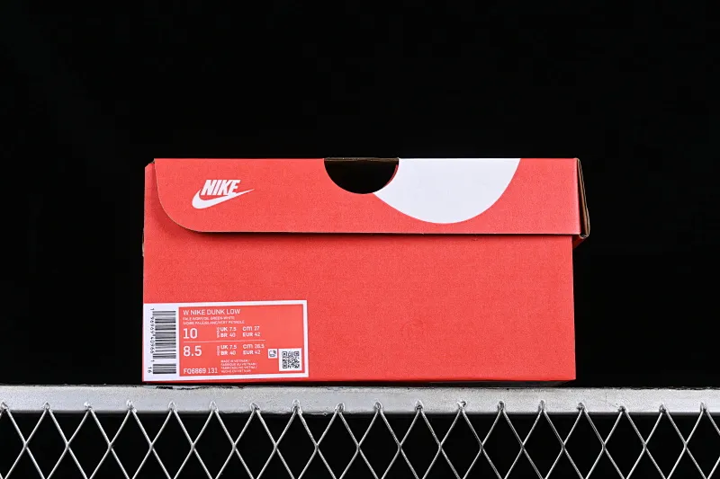 All categories Nk SB Dunk series Nk SB Dunk Low low-top sneakers Nk Dunk Low "Pale Ivory" dark and light ivory color matching SB low-top sports and leisure sneakers FQ6869-131